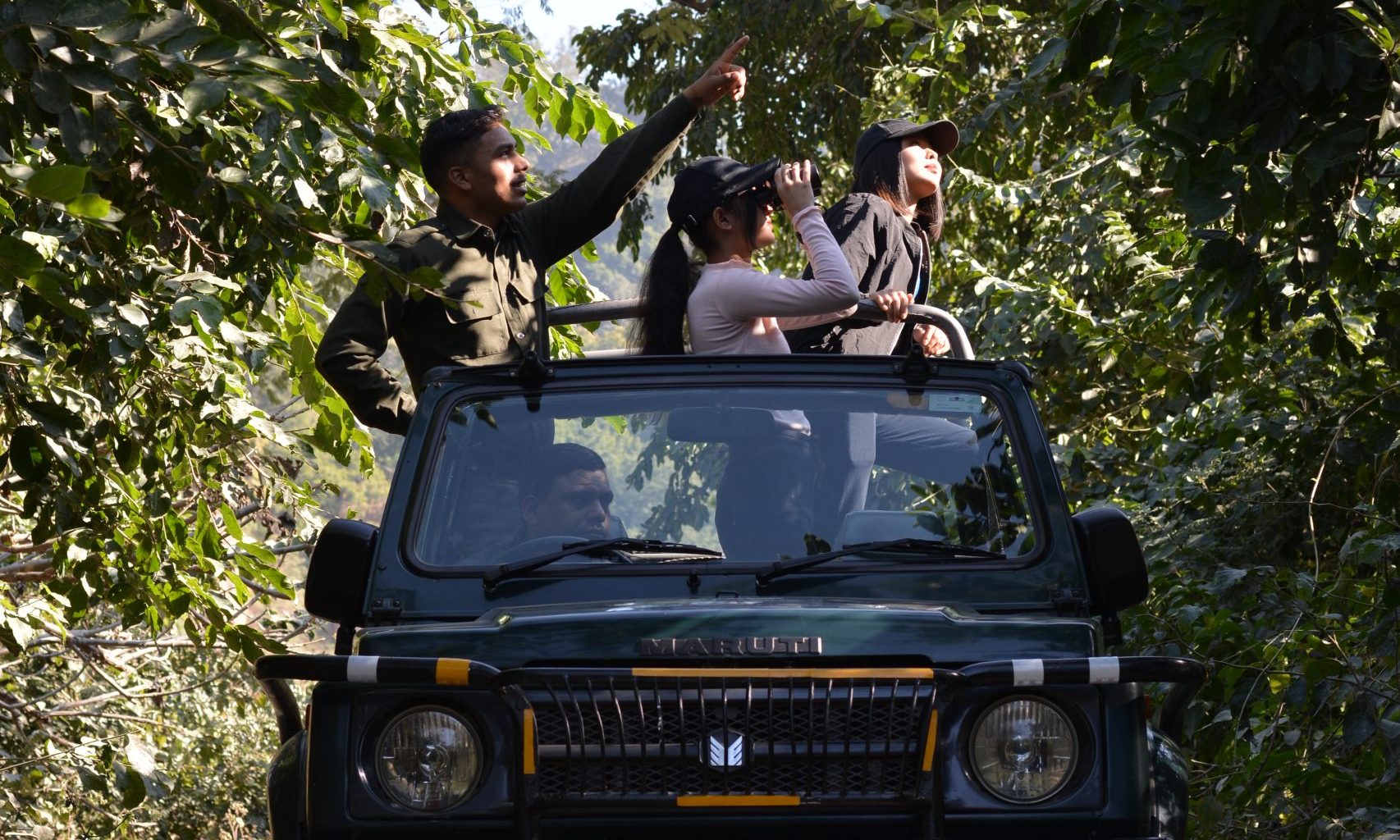 Holiday Tour with 1 Jeep & 1 Canter Safari